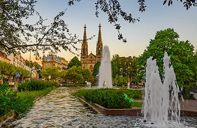 Villes d-eaux historiques dotees d-infrastructures curatives completes